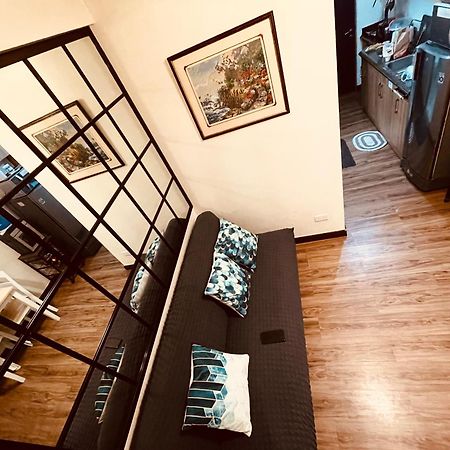 Near Johnhay Minesview Fast Wi-Fi Netflix Balcony Appartement Baguio City Buitenkant foto