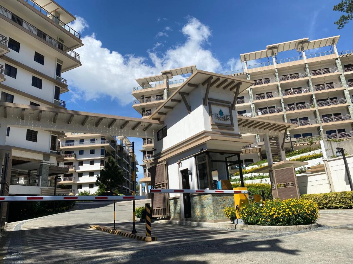 Near Johnhay Minesview Fast Wi-Fi Netflix Balcony Appartement Baguio City Buitenkant foto