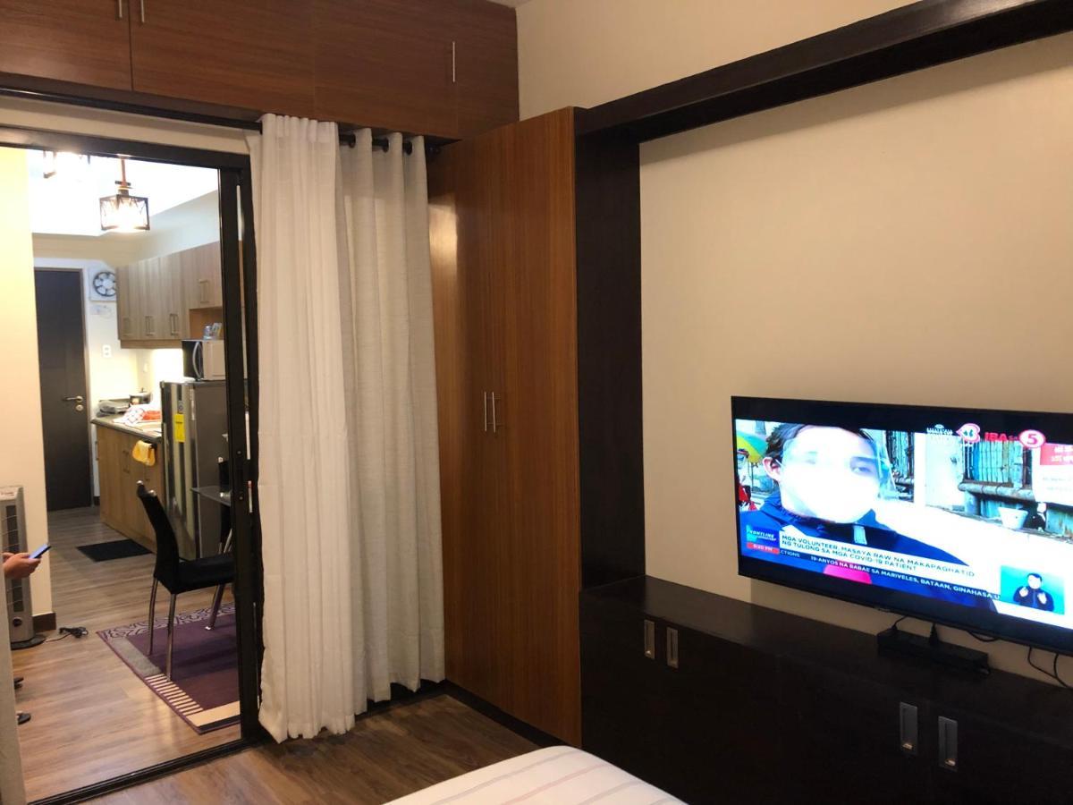 Near Johnhay Minesview Fast Wi-Fi Netflix Balcony Appartement Baguio City Buitenkant foto