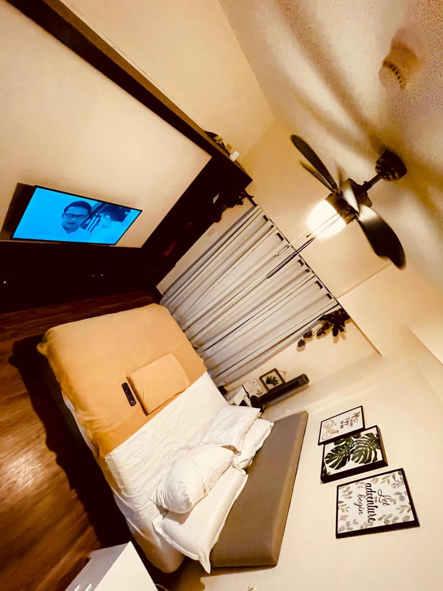 Near Johnhay Minesview Fast Wi-Fi Netflix Balcony Appartement Baguio City Buitenkant foto
